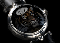 Octagon Timepieces - Metiers d'Art Verre &Eacute;glomis&eacute; 